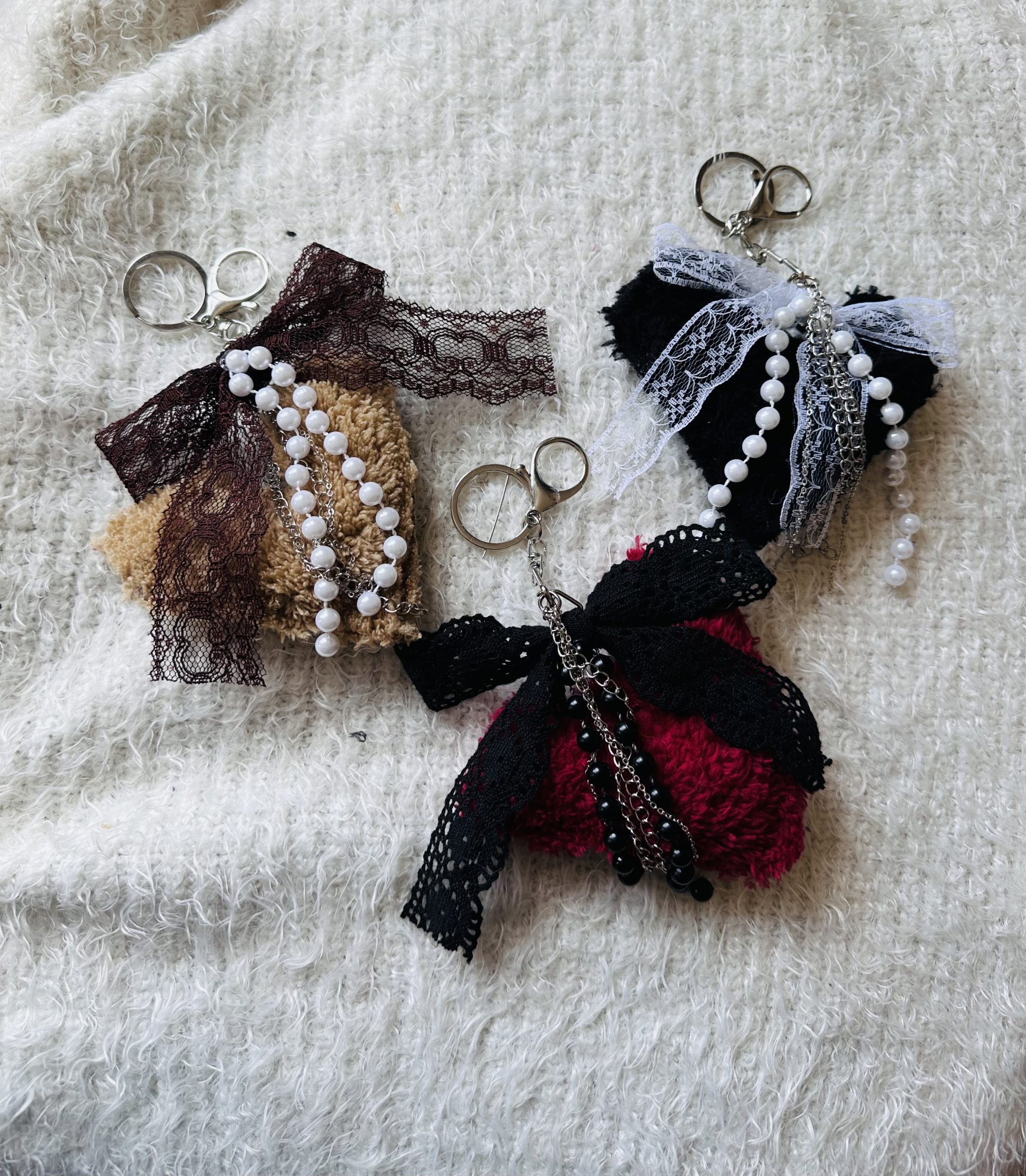 *Tria Cordis- Terra* Peluş Kalp Çanta Charm - Görsel 4