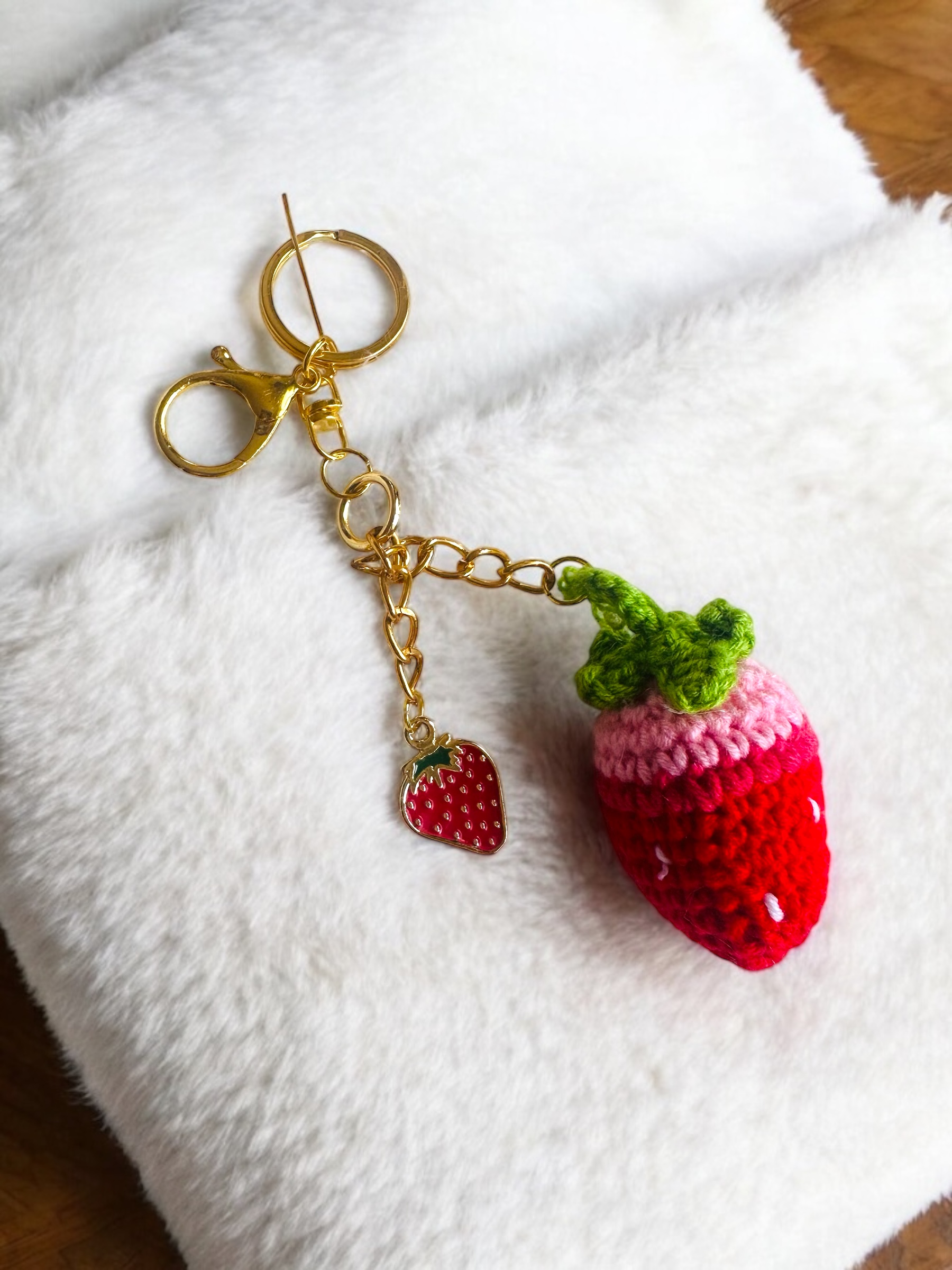 Çilekli Origami Orme Çanta Charm - Görsel 5