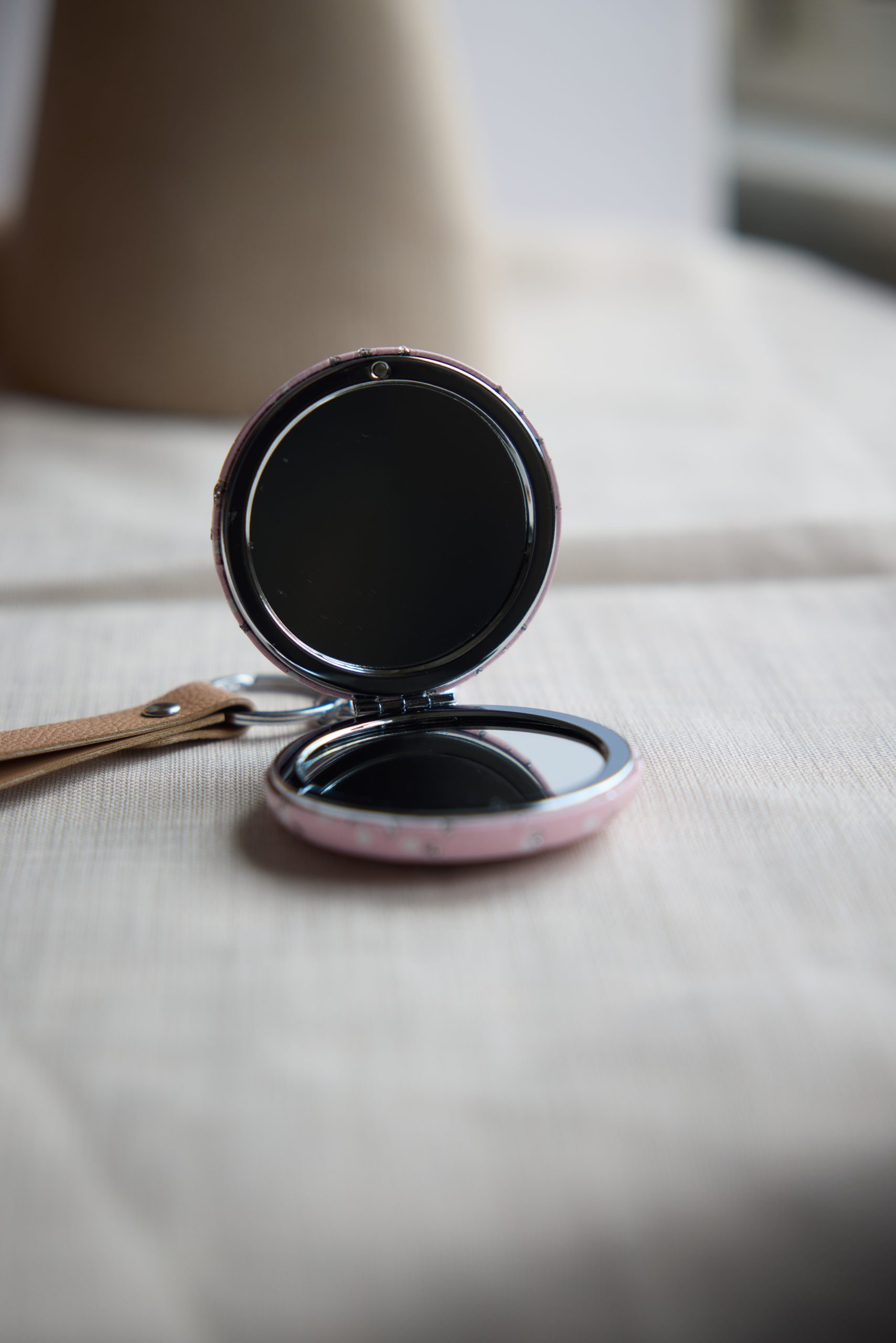 Kedi Motifli Cep Ayna Charm - Görsel 2