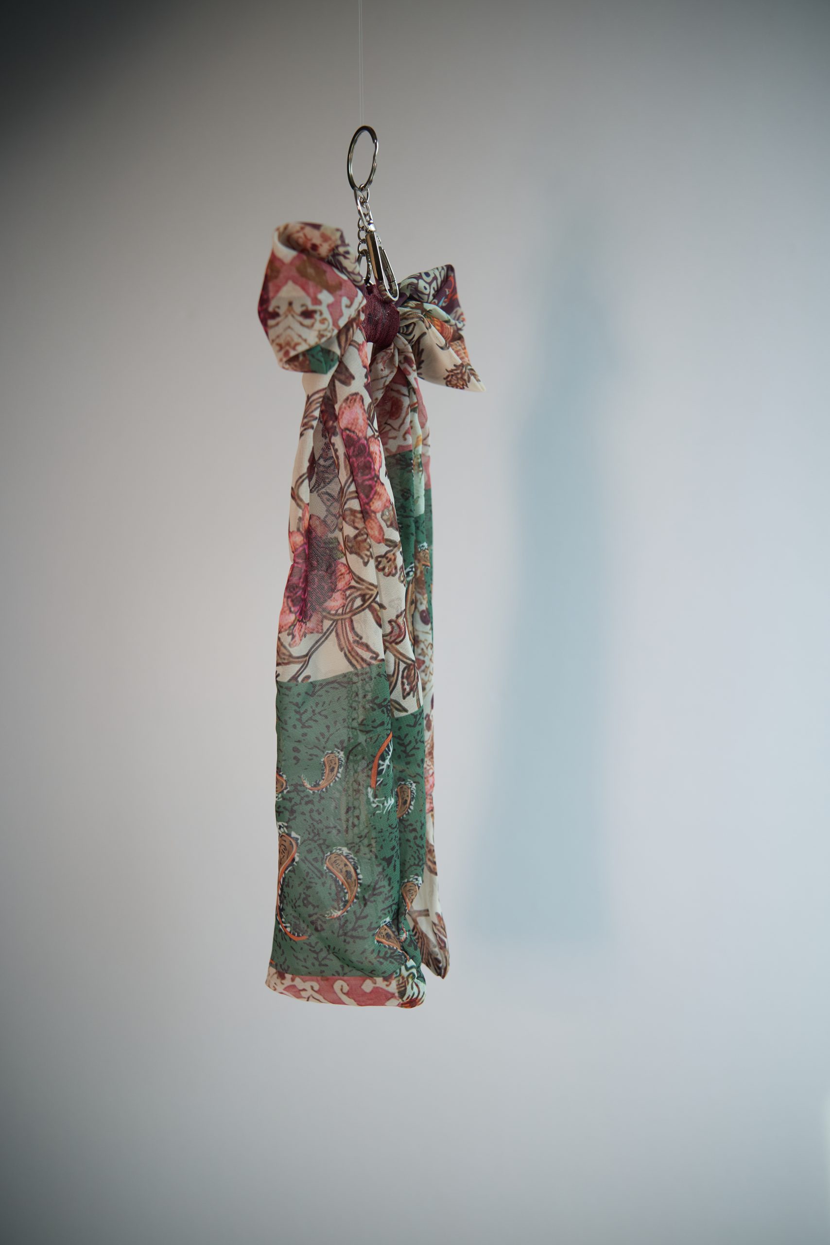 *Umbra* Fular Çanta Charm - Görsel 3