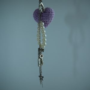 *Cordelia Noctis* Origami Kalp İnci Çanta Charm