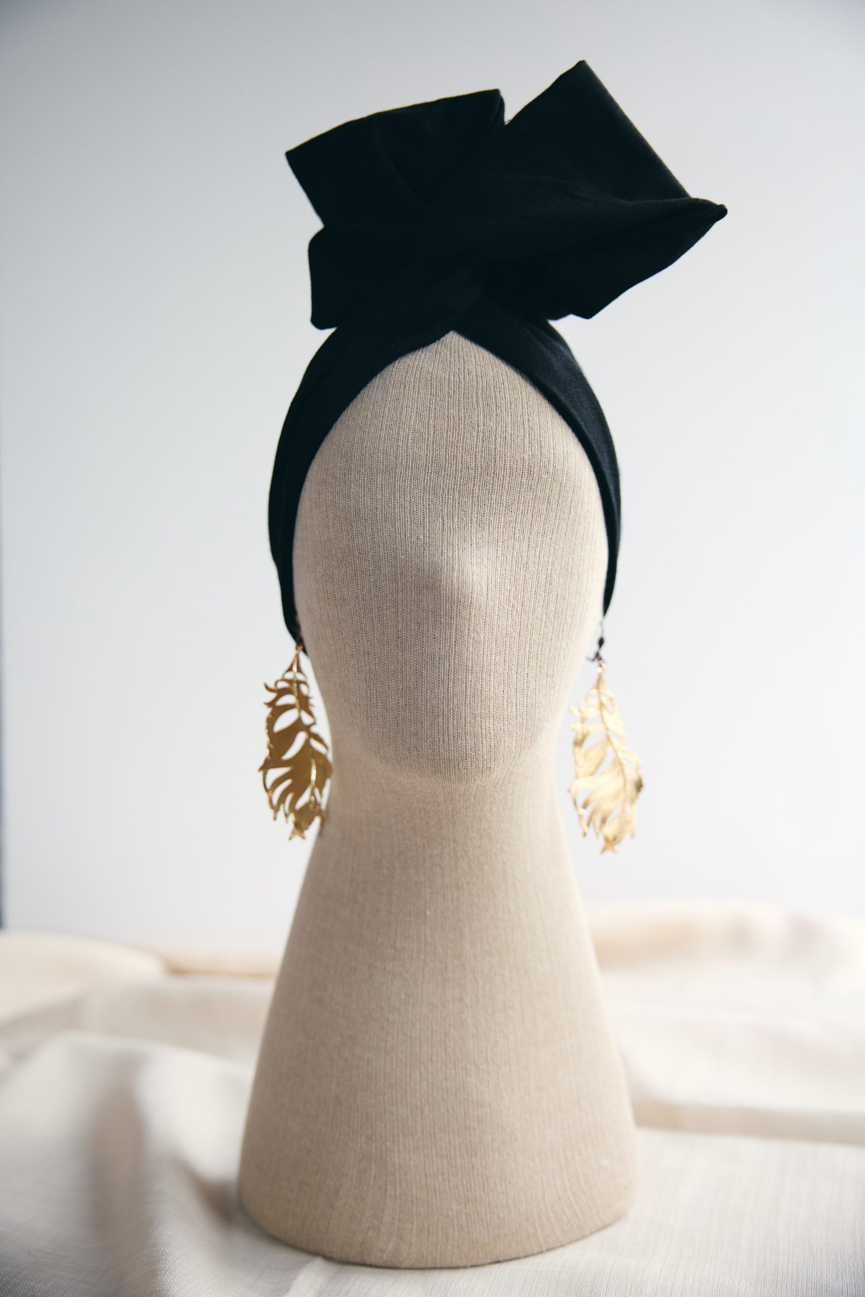 Siyah Telli Saç Bandı