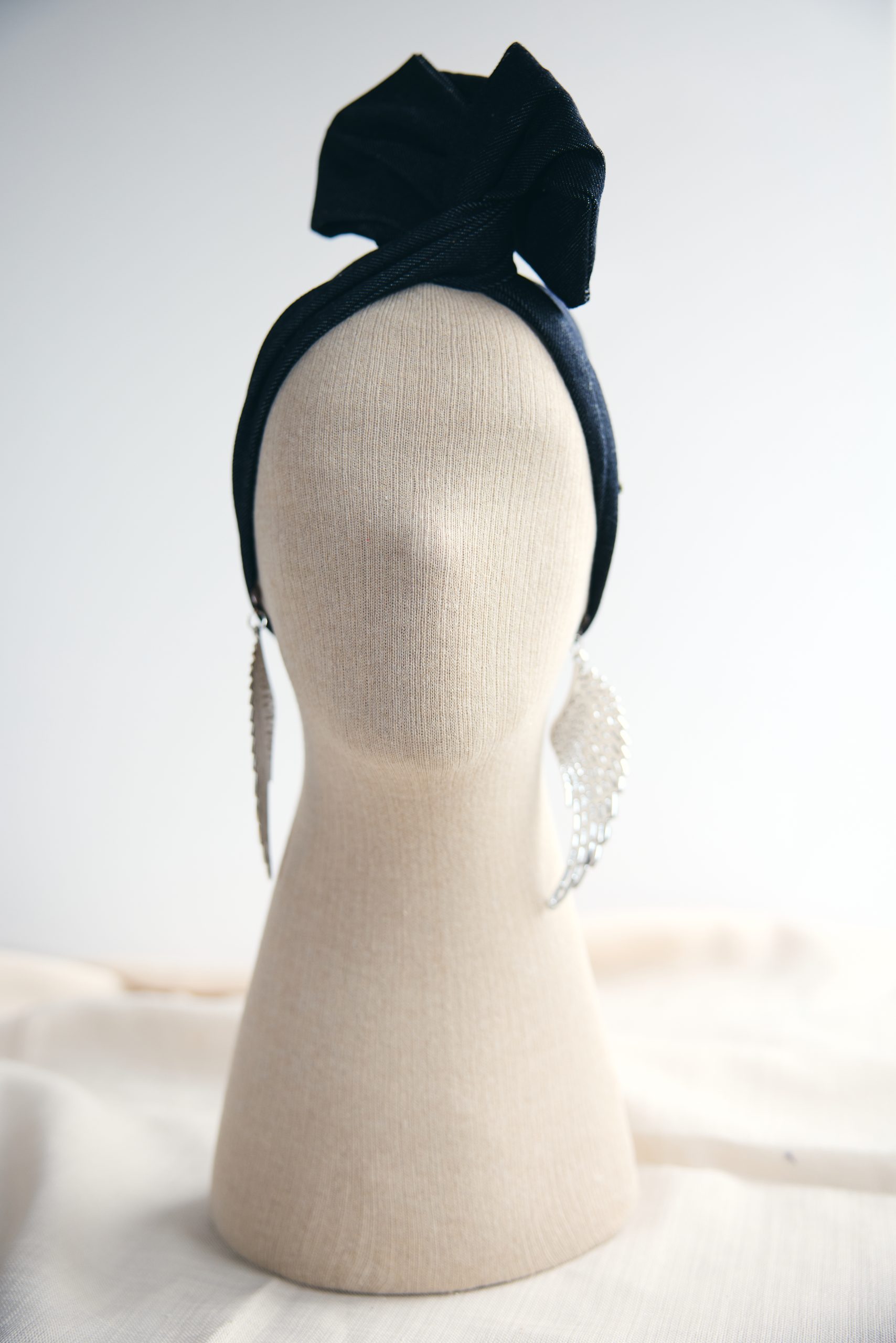 Jean Yıldız Detaylı Telli Bandana