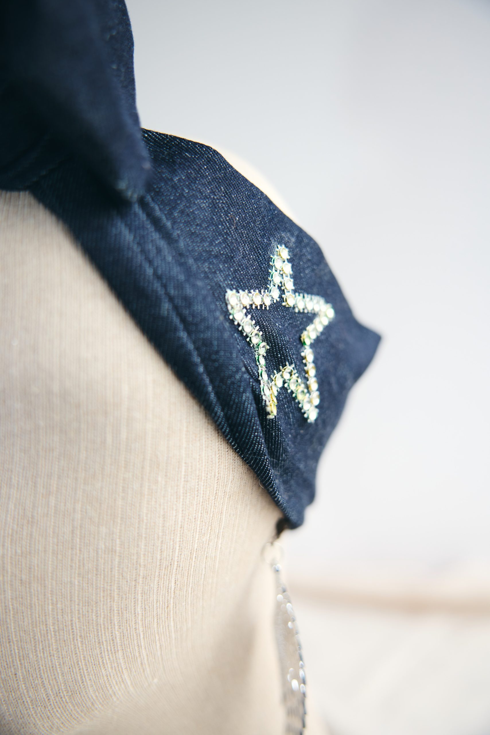 Jean Yıldız Detaylı Telli Bandana - Görsel 3