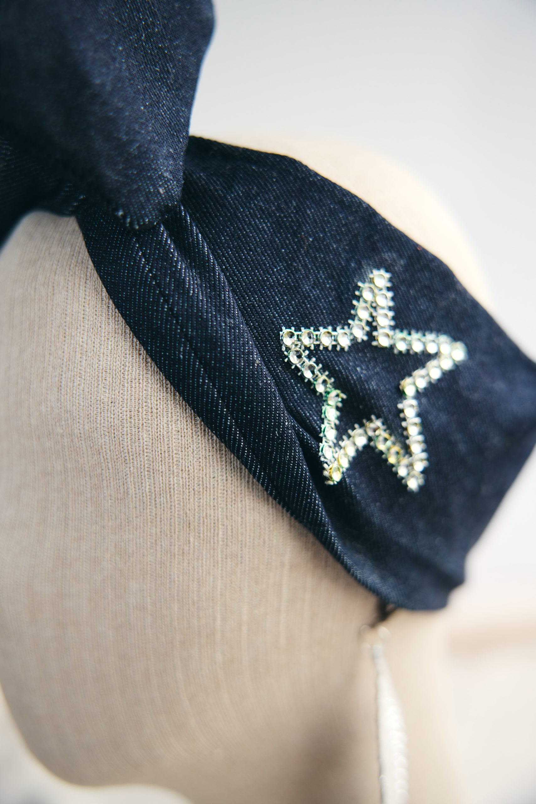 Jean Yıldız Detaylı Telli Bandana - Görsel 2