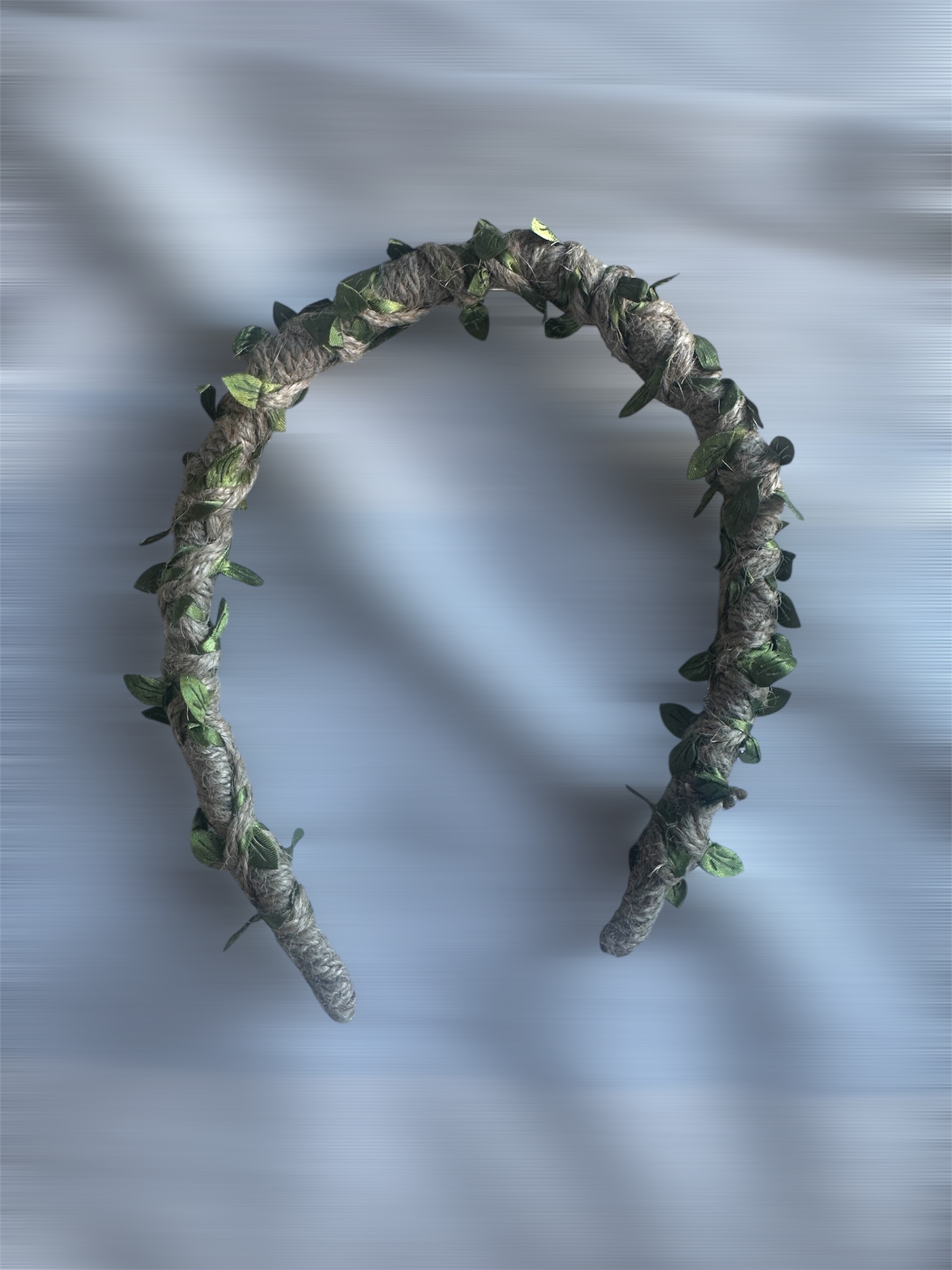 “Corona Virentis” Yaprak Detaylı Taç Sarı Yeşil - Görsel 2