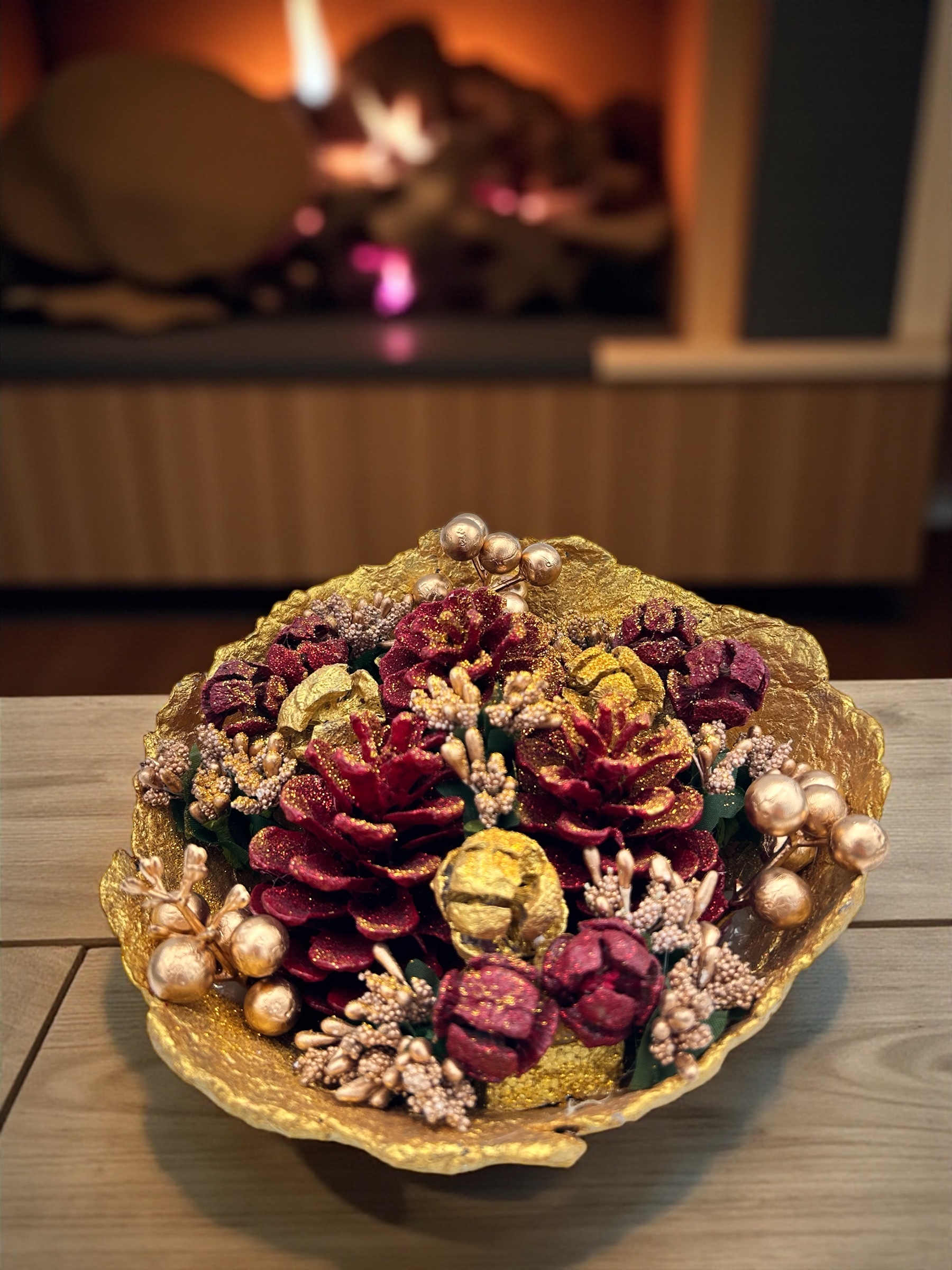 Golden Pine Noel Kasesi Işıklı Yılbaşı Masa dekorasyonu - Görsel 4