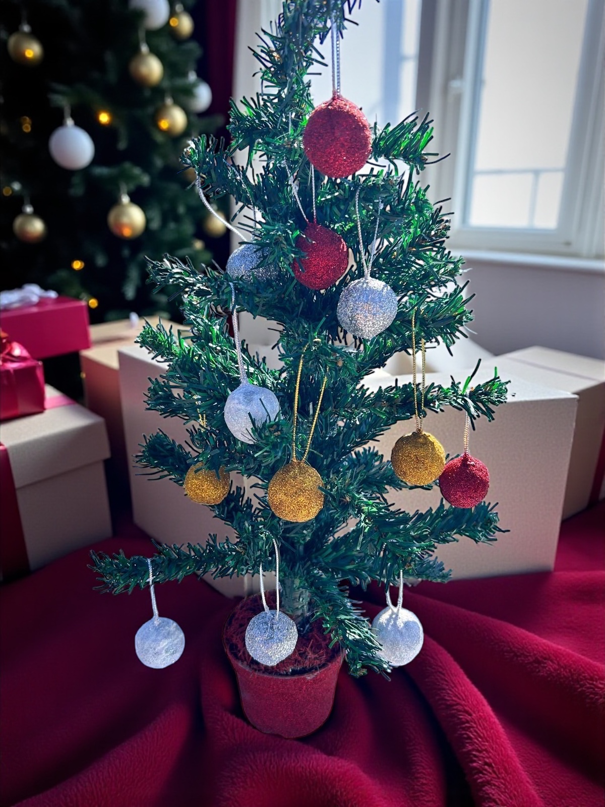 Yılbaşı Ağacı süsü 12 adet simli top yılbaşı süsü set - Görsel 8