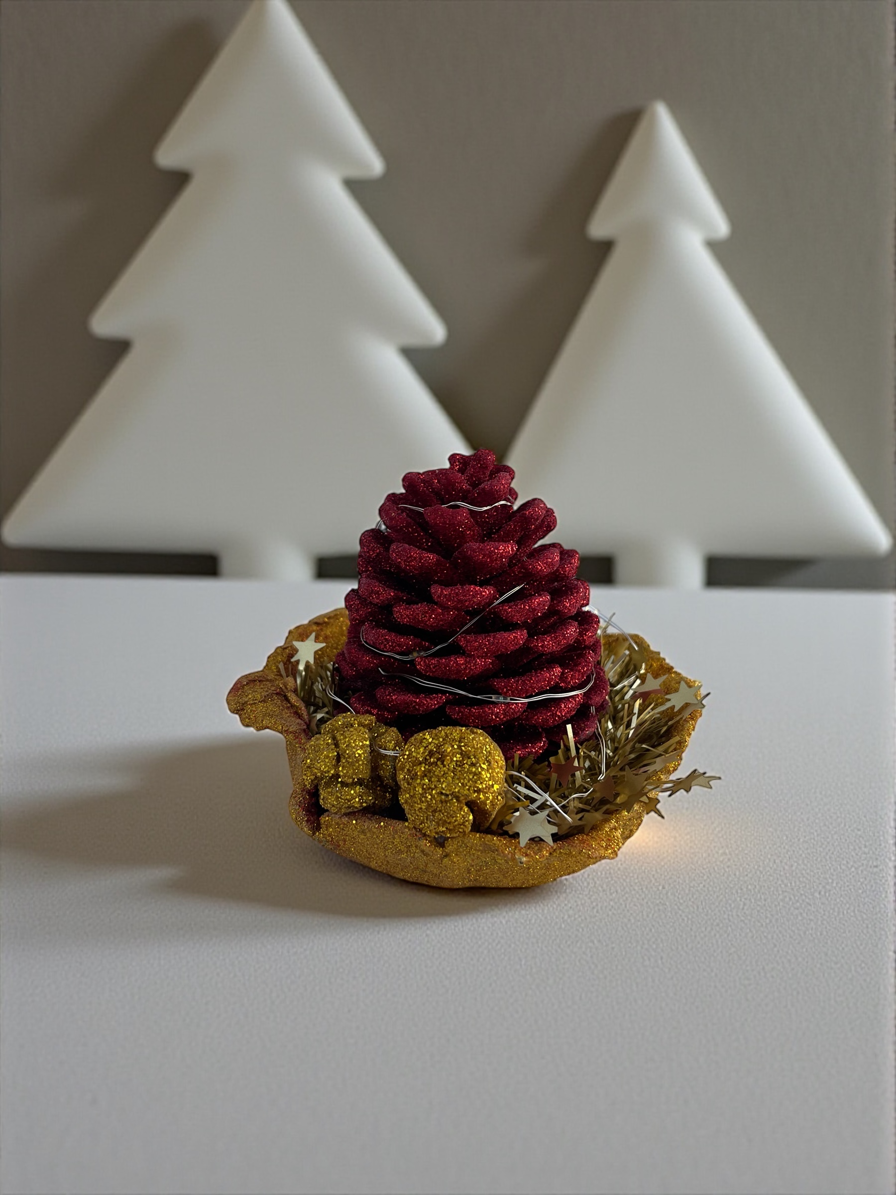 Aurea Nux Lumina Kırmızı Kozalak Işıklı 15x15x5 cm - Görsel 6