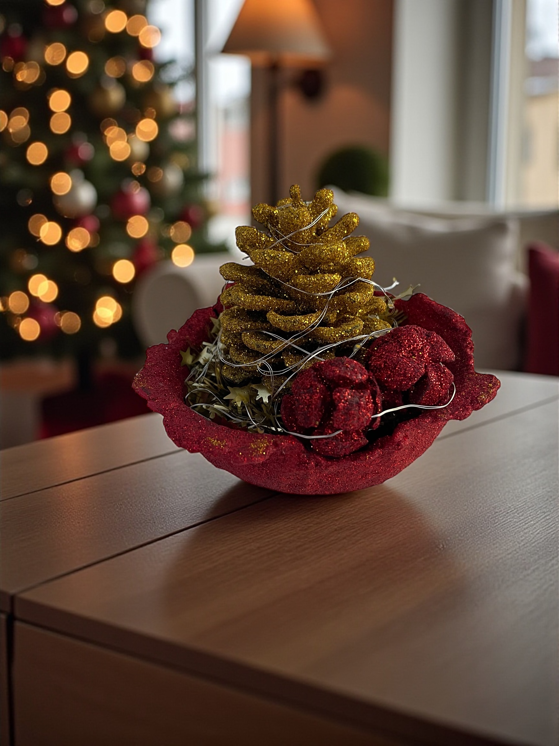 Aurea Nux Lumina altın Kozalak Işıklı 15x15x5 cm